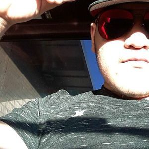 Meet your Posher, Emanuel